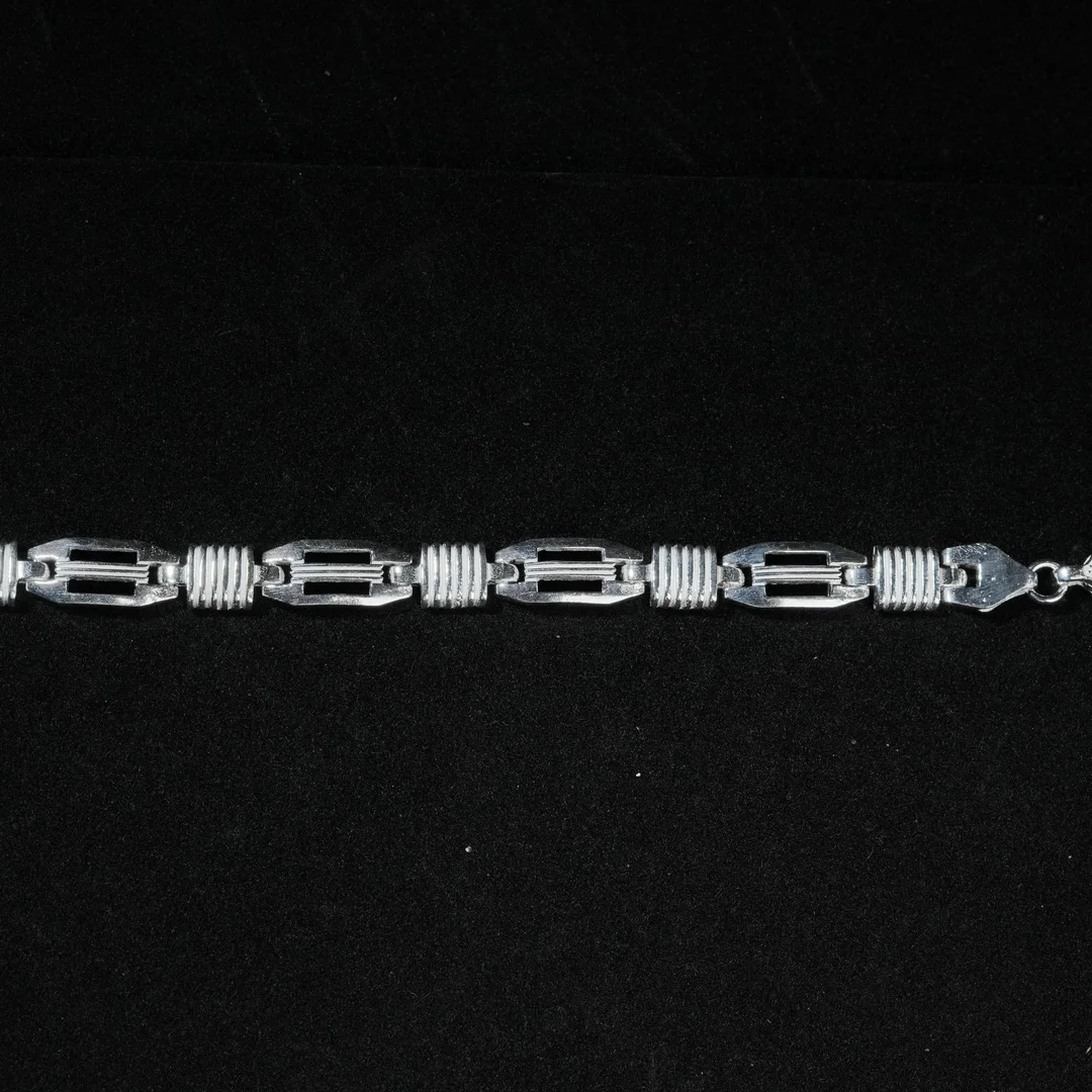Lining Design Bracelet
